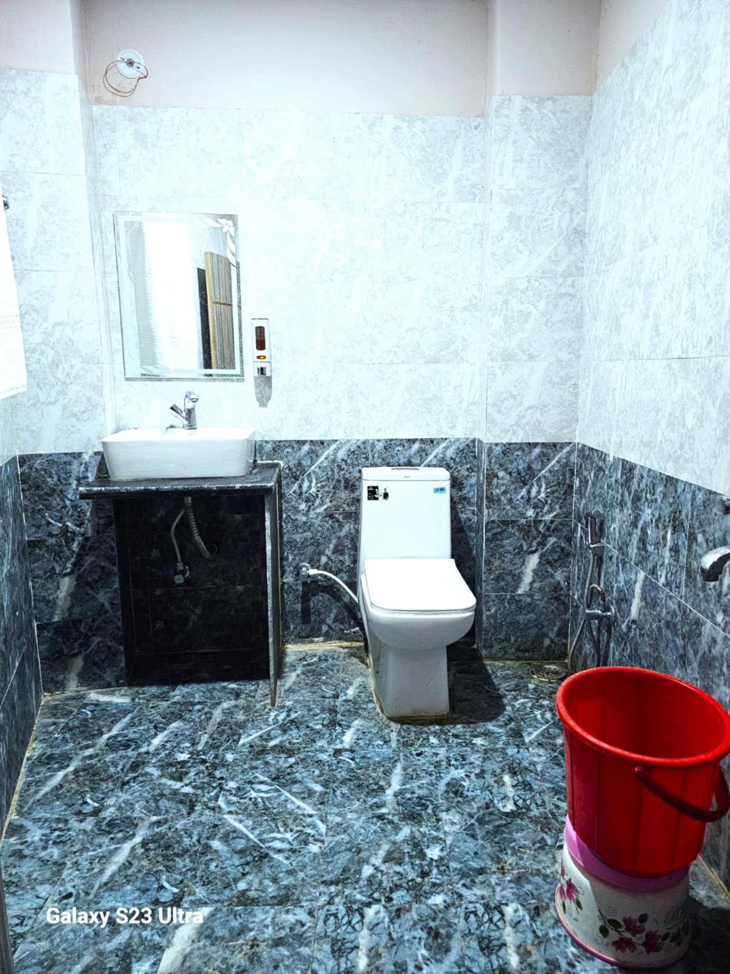 Hotel Kashi Inn Raj Ghat Varanasi Luaran gambar